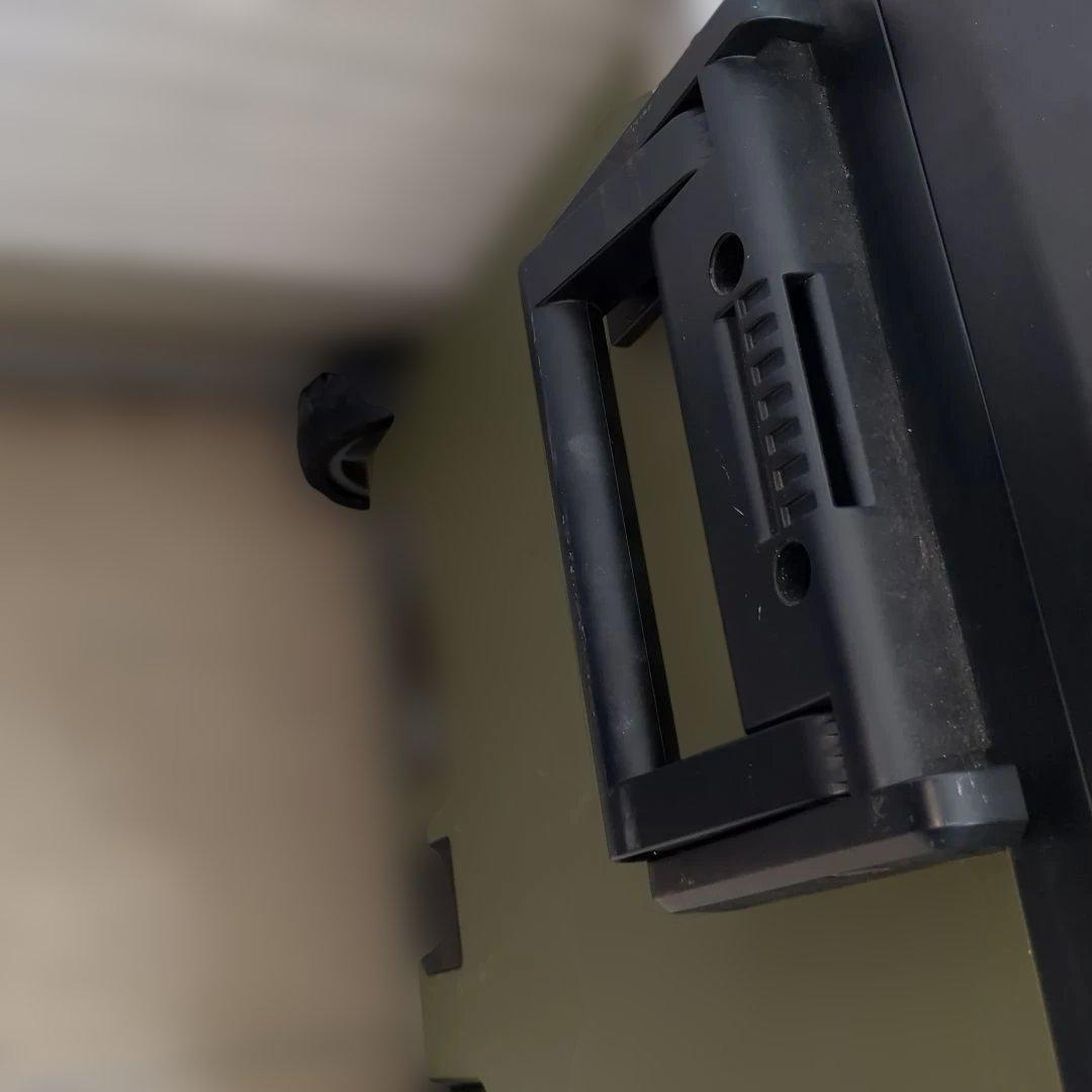 マキタ 充電式保冷温庫 18V/40Vmax CW004G