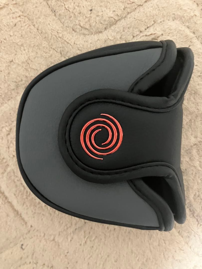 「赤い色」Odyssey TRI-HOT#7ネオマレットパター