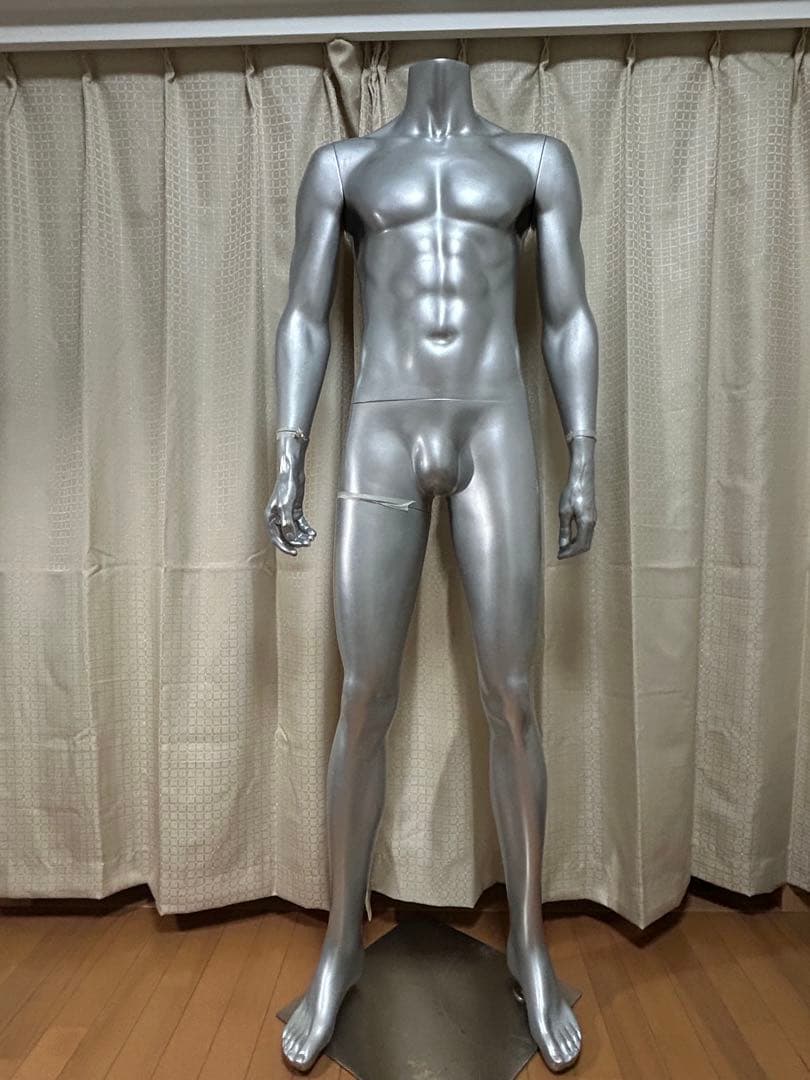 男性マネキン