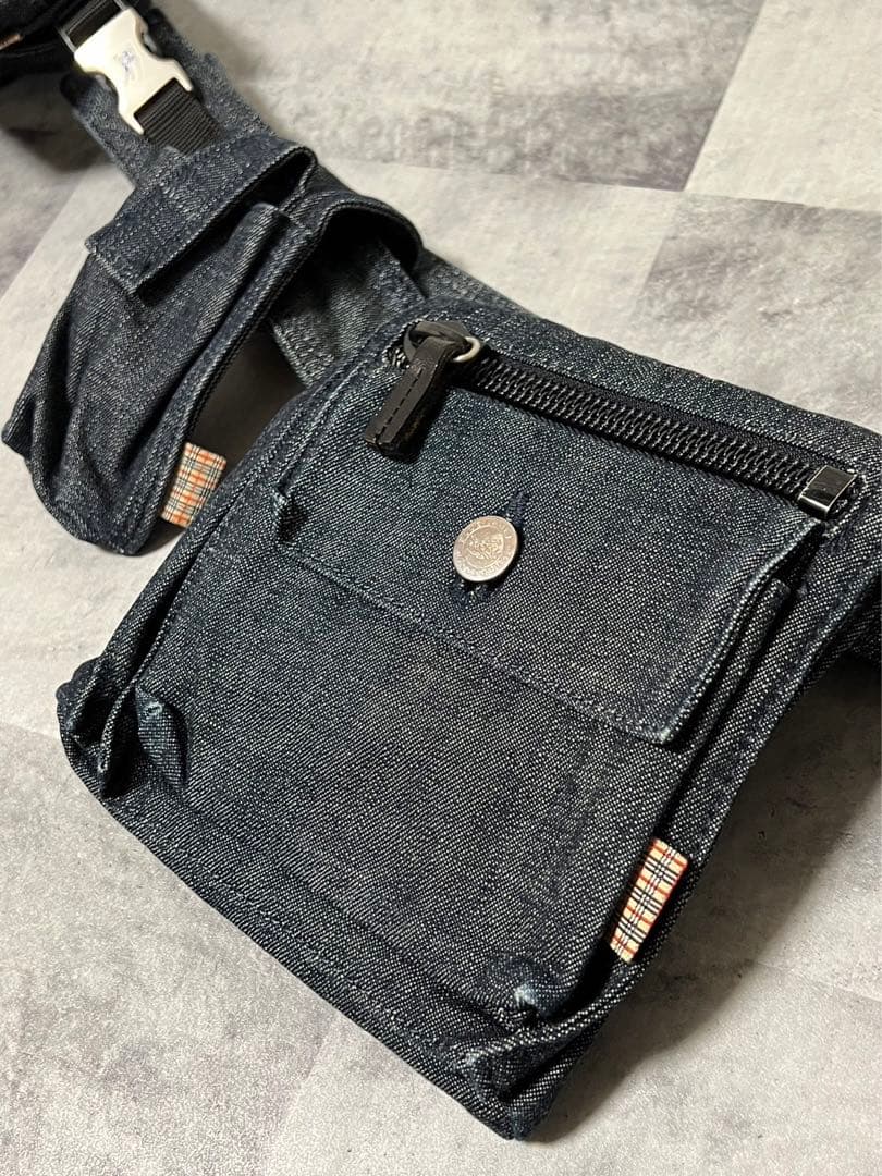 バーバリー　ウエストポーチ　デニム　ウエストポーチ　3連
