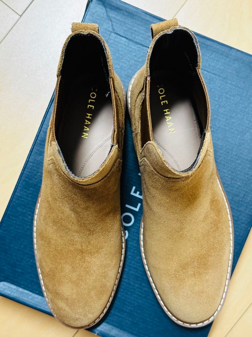 【新品】【COLE HAAN】スエードブーツ　本革