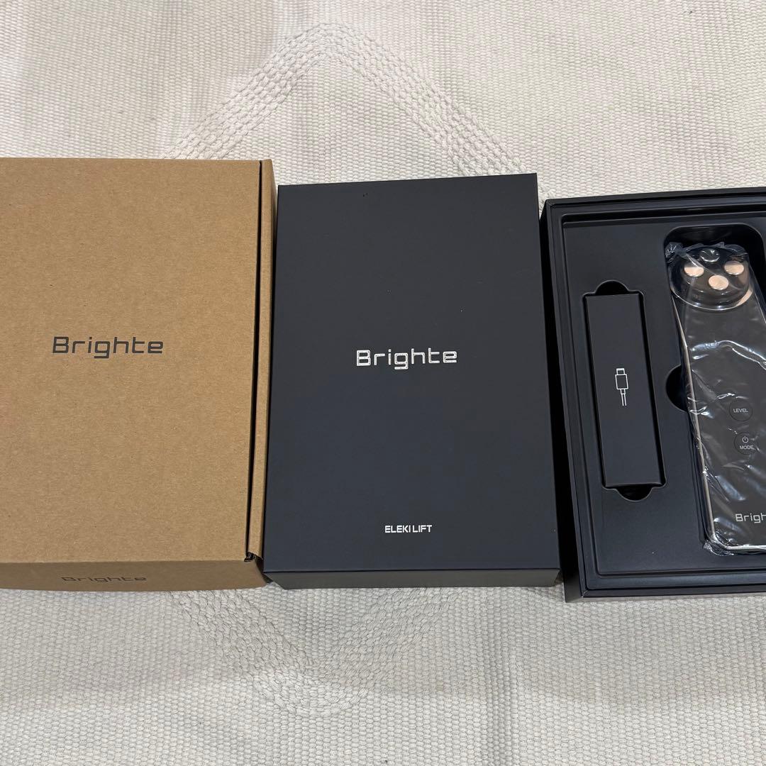 bright ELEKI LIFT 美顔器