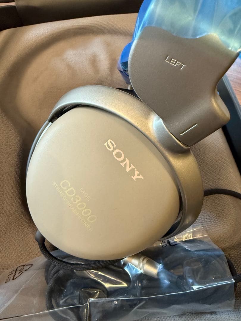ヘッドホン SONY MDR-CD3000