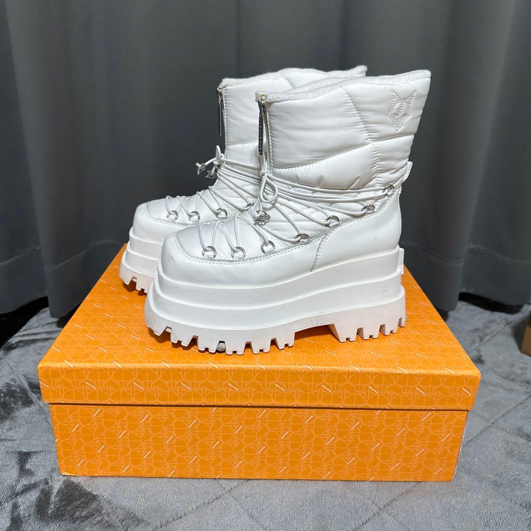 S*y様 naked wolf 厚底ブーツ ムートンブーツ