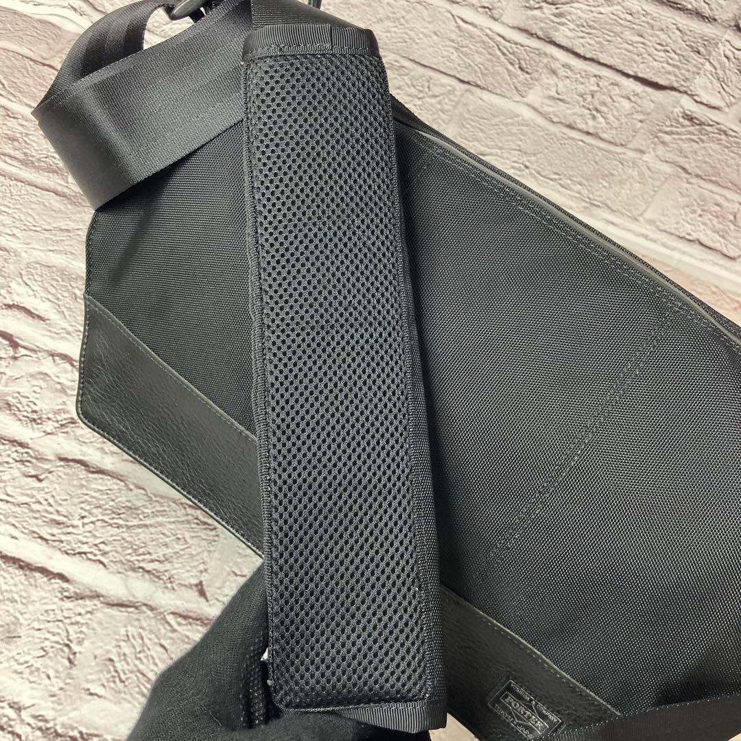 完売品 ポーター デュオ DUO メッセンジャーバッグ A4可 シボ革 ナイロン