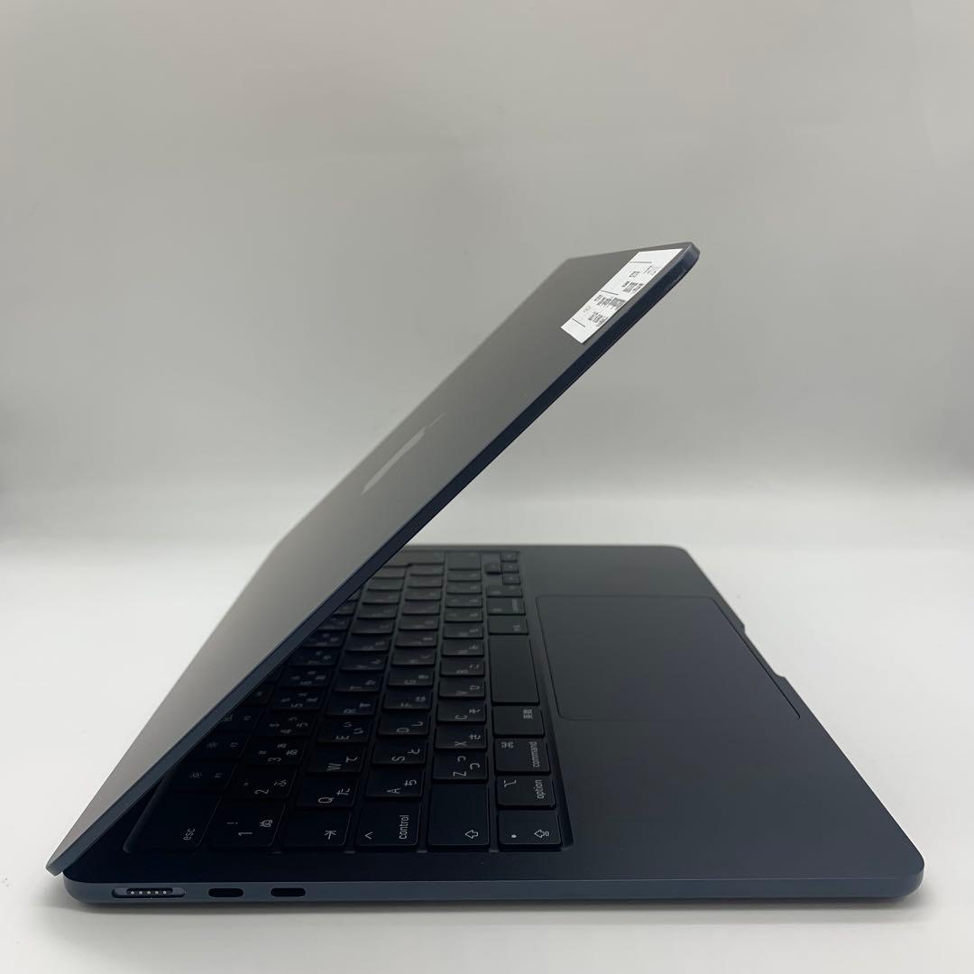 MacBook本体 Macbook Air 2022 | M2 | 8 GB | 512 GB