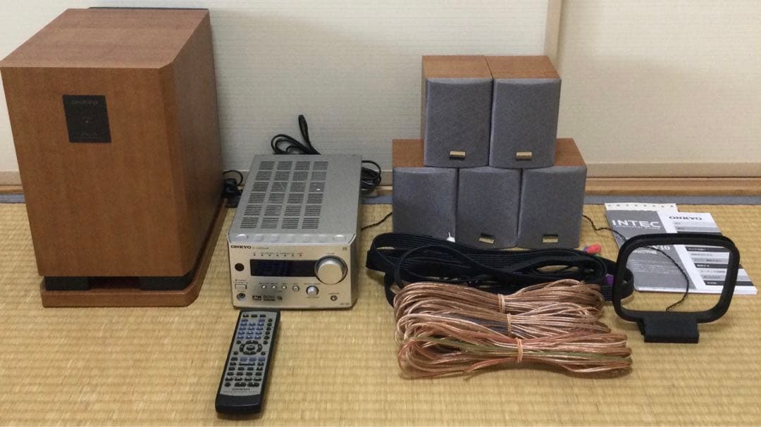 ホームシアタースピーカー　BASE-V10【ジャンク扱い】