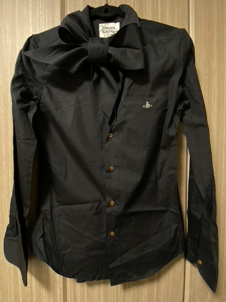 日本製 Vivienne Westwoodメンズ ORB刺繍 黒 シャツ