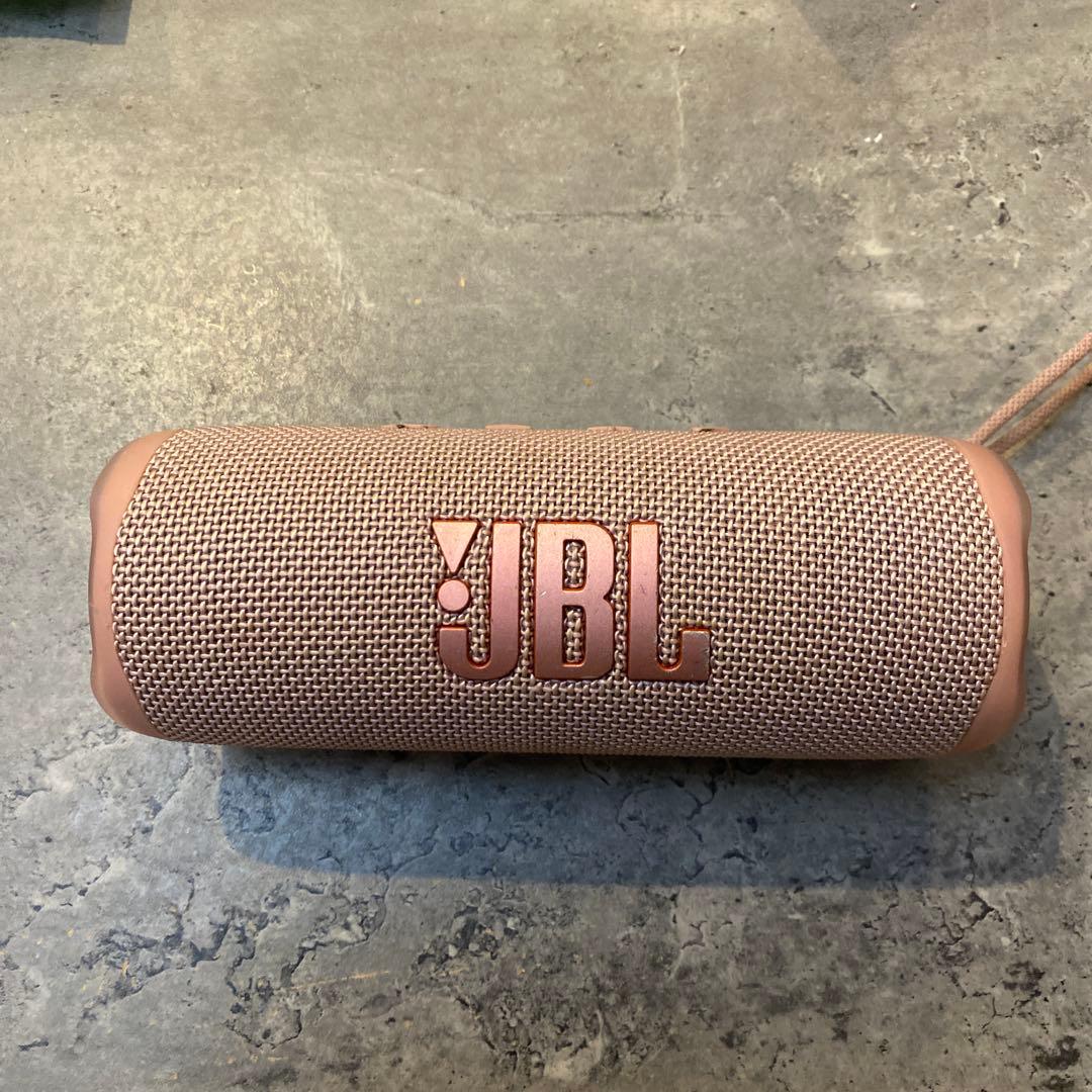 JBL ワイヤレススピーカー ローズゴールド　FLIP6