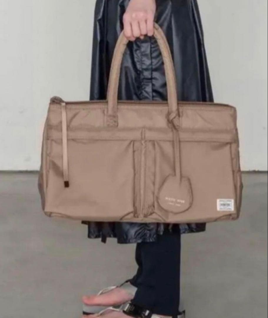 HYKE × PORTER ヘルメットバッグ Sサイズ　ベージュ