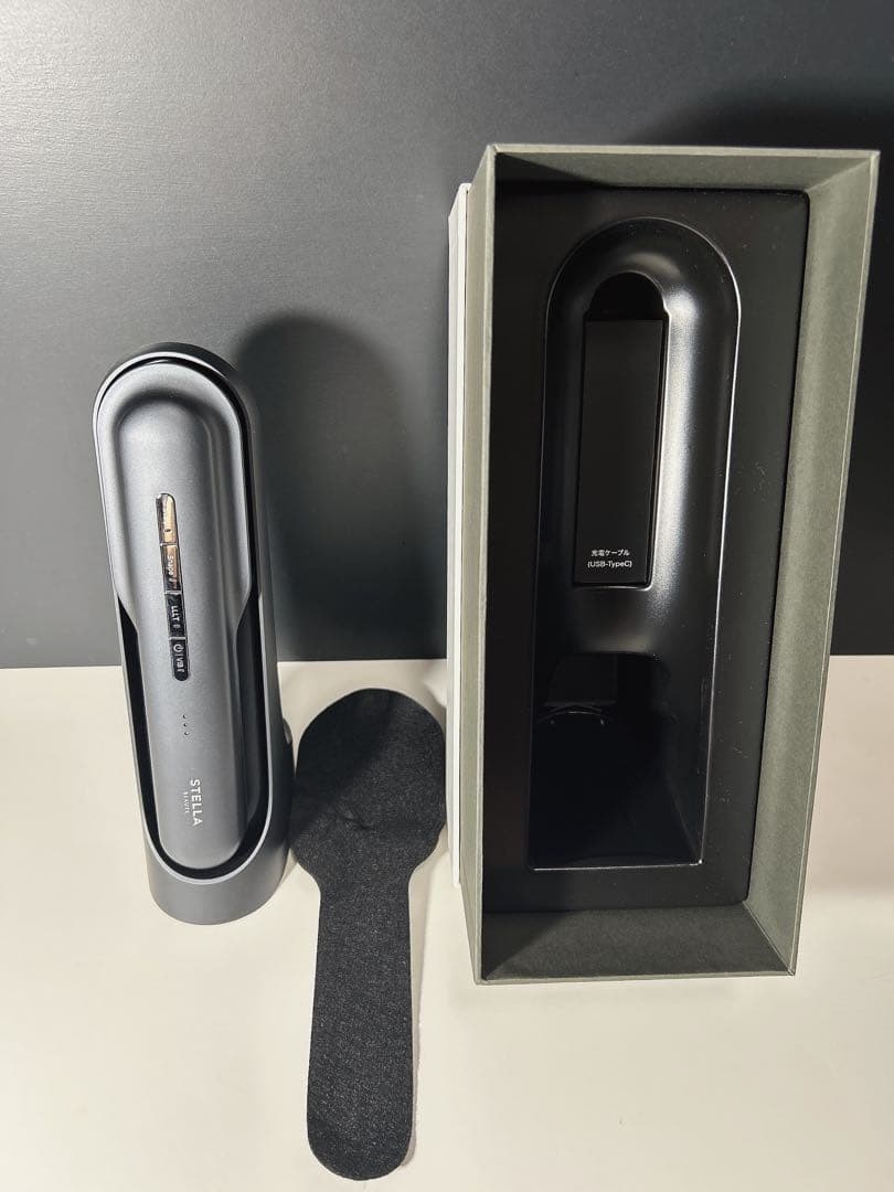 STELLA BEAUTE 美顔器 レーザー&EMSリフトブラシPRO