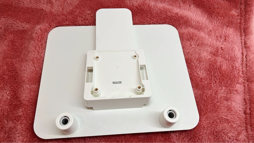 ハーマンミラー ノートPCトレイ モニターアーム用マウント VESA対応白グレー