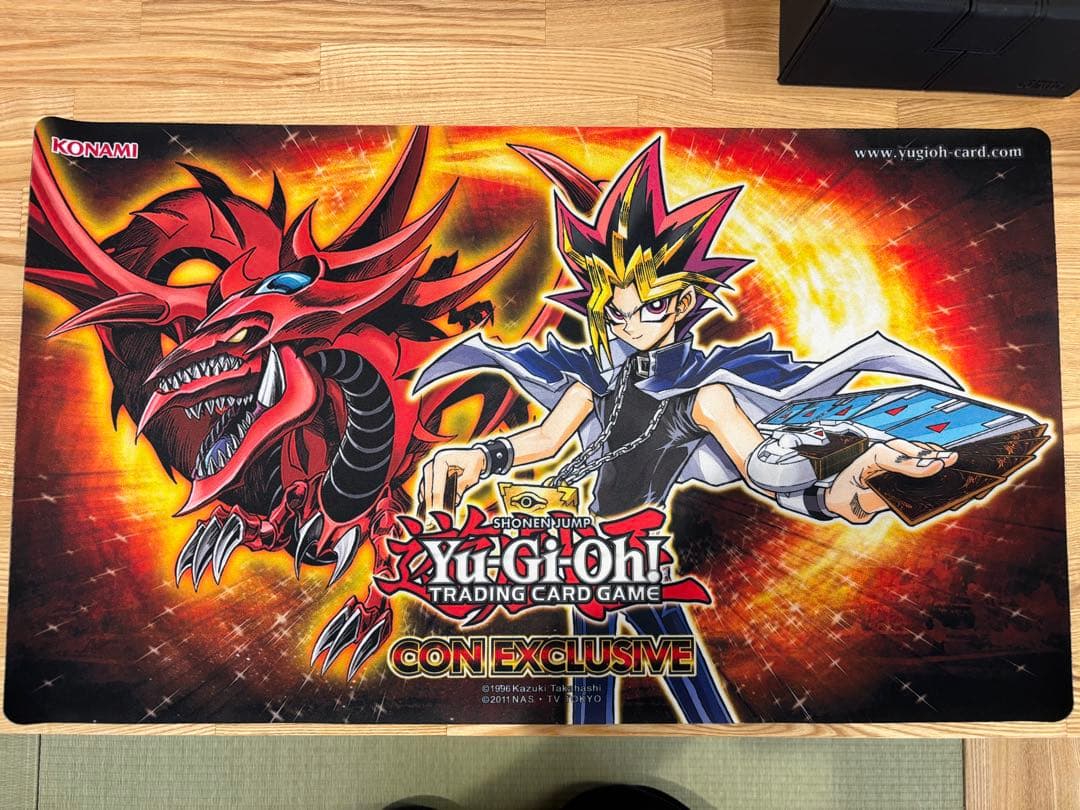 【最終値引き】遊戯王 プレイマット オシリスの天空竜 闇遊戯