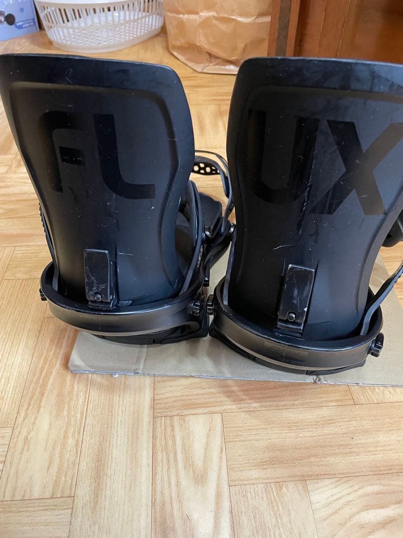 FLUX UX ブラック スノーボードビンディング