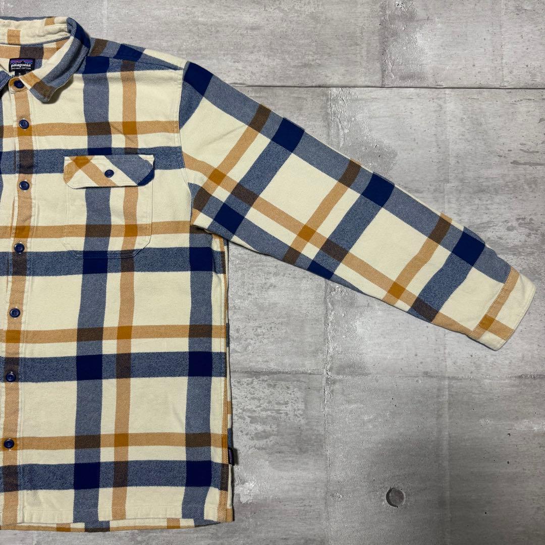 patagonia 15年製 フィヨルドフランネルシャツ クリーム ネルシャツ