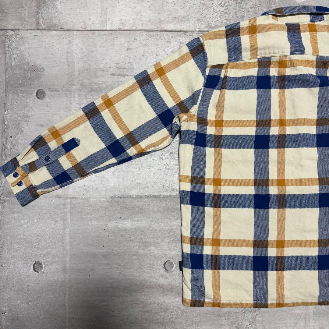 patagonia 15年製 フィヨルドフランネルシャツ クリーム ネルシャツ