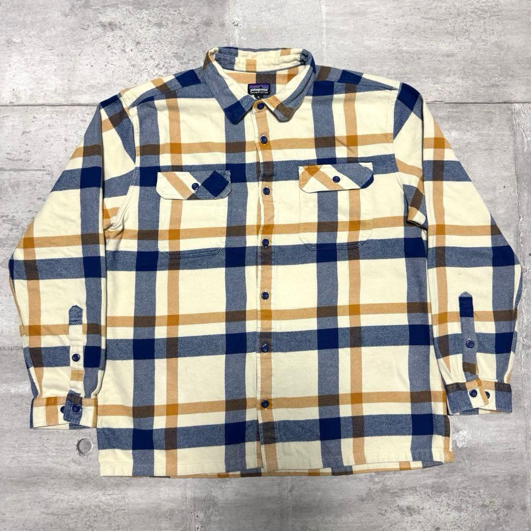 patagonia 15年製 フィヨルドフランネルシャツ クリーム ネルシャツ