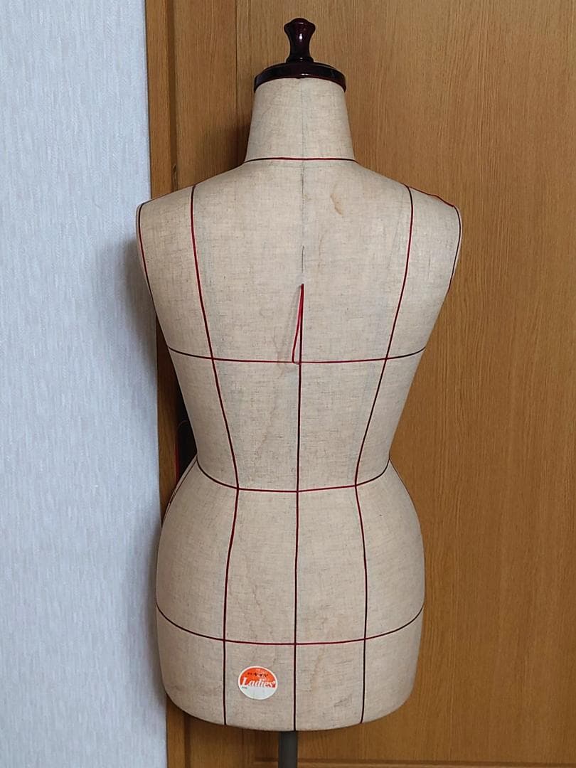 東京キイヤ レディース トルソー マネキン　TOKYO KIIYA