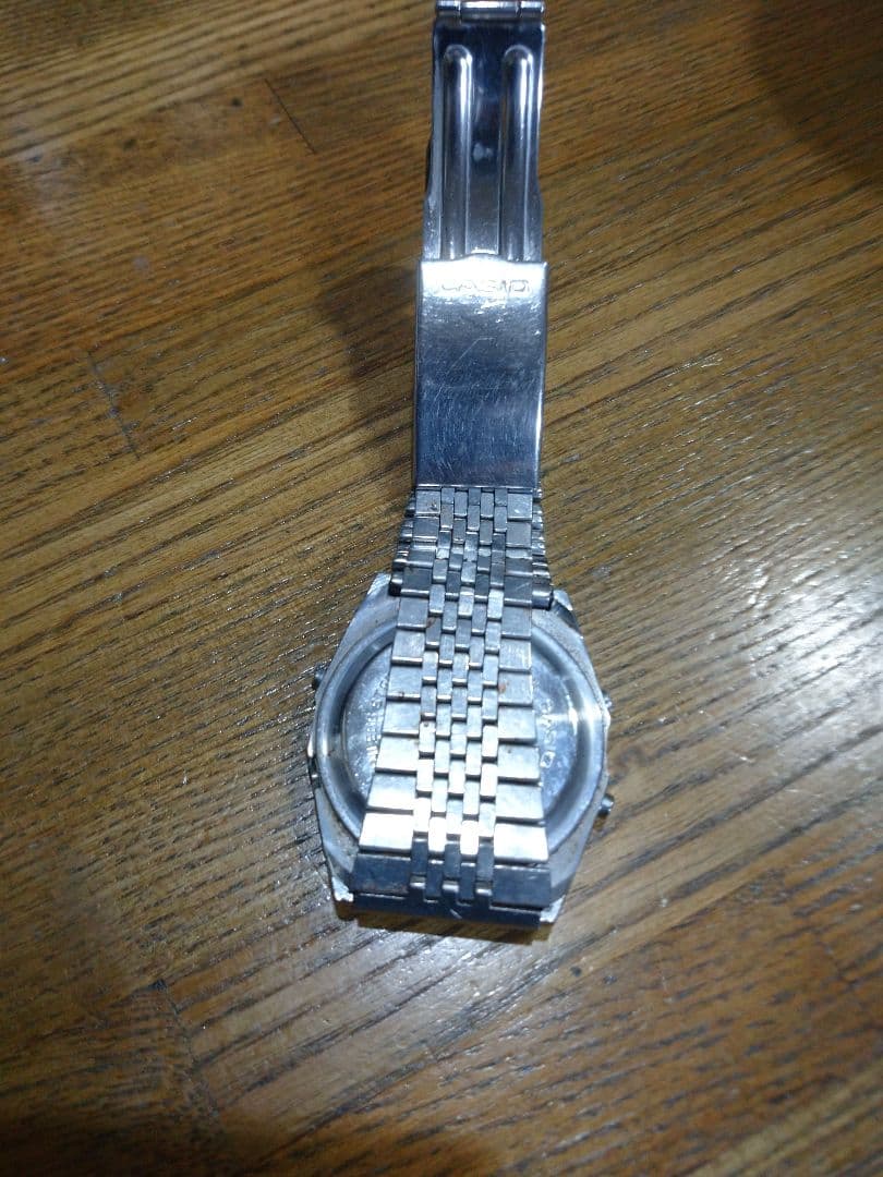 CASIO アンティーク デジタル腕時計 ステンレスバンド