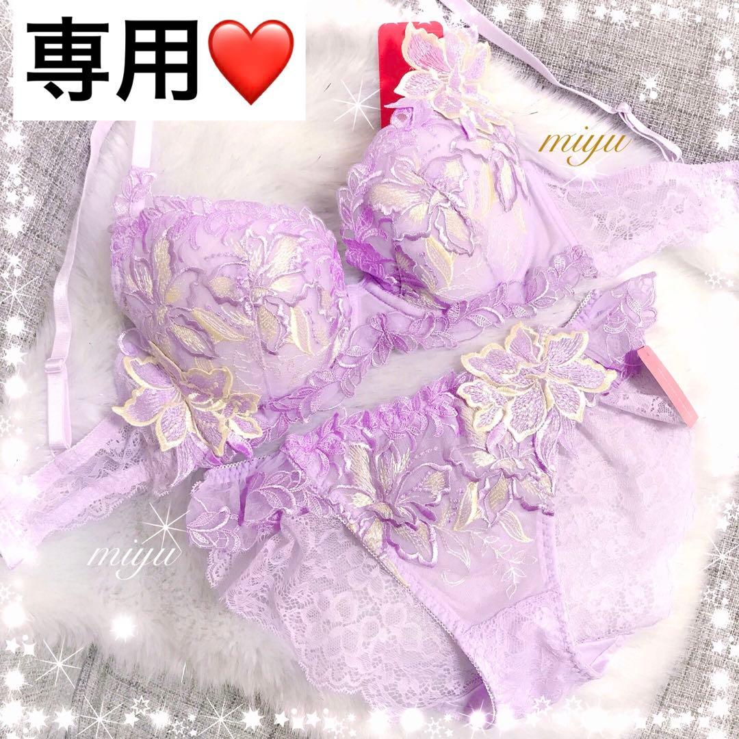 ラベンダーD80、フルバックL♡追加ガーターL✨ブルーミングフラワーシリーズ♥️