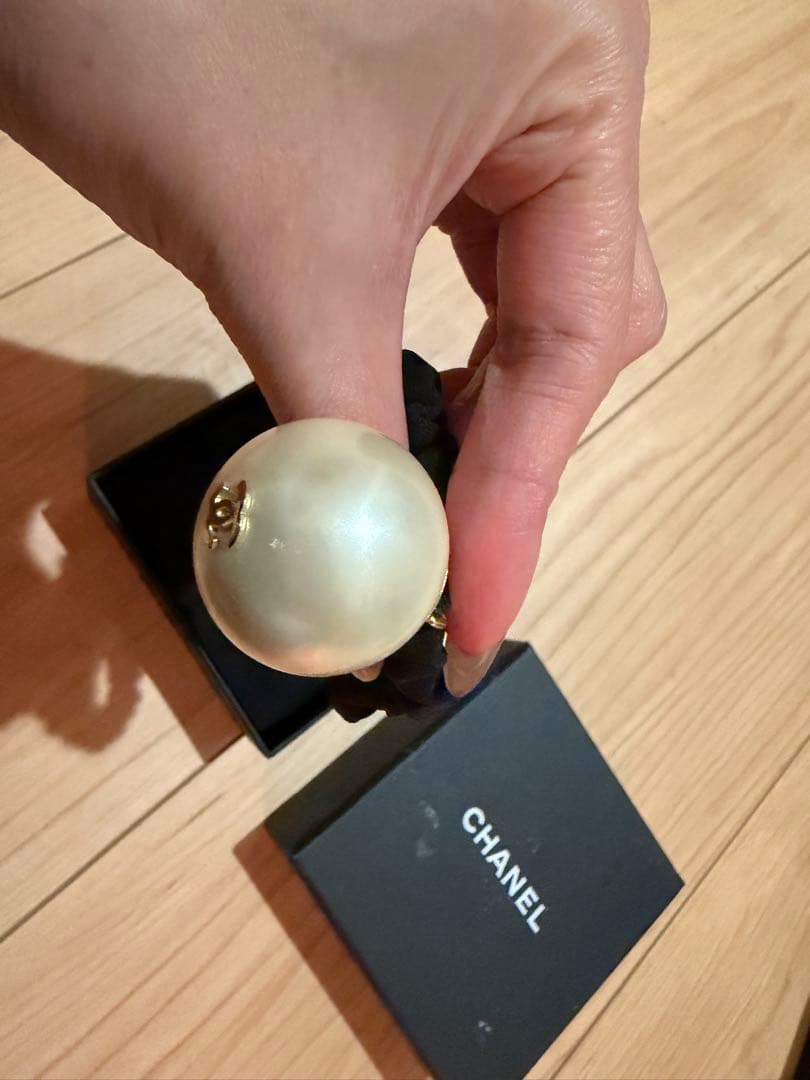 新品 CHANEL パール ヘアゴム