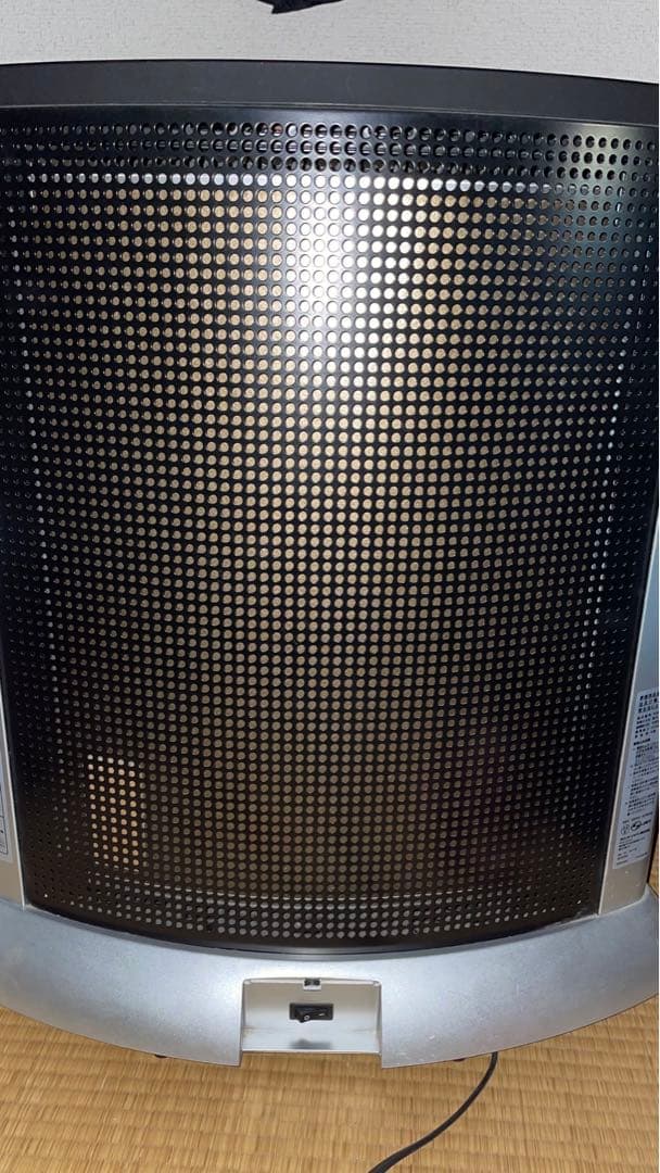 デロンギ　遠赤外線ヒーター