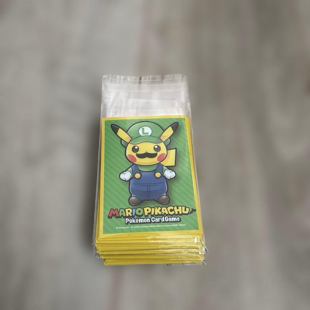 ルイージピカチュウのカードケース&ルイージピカチュウのスリーブ