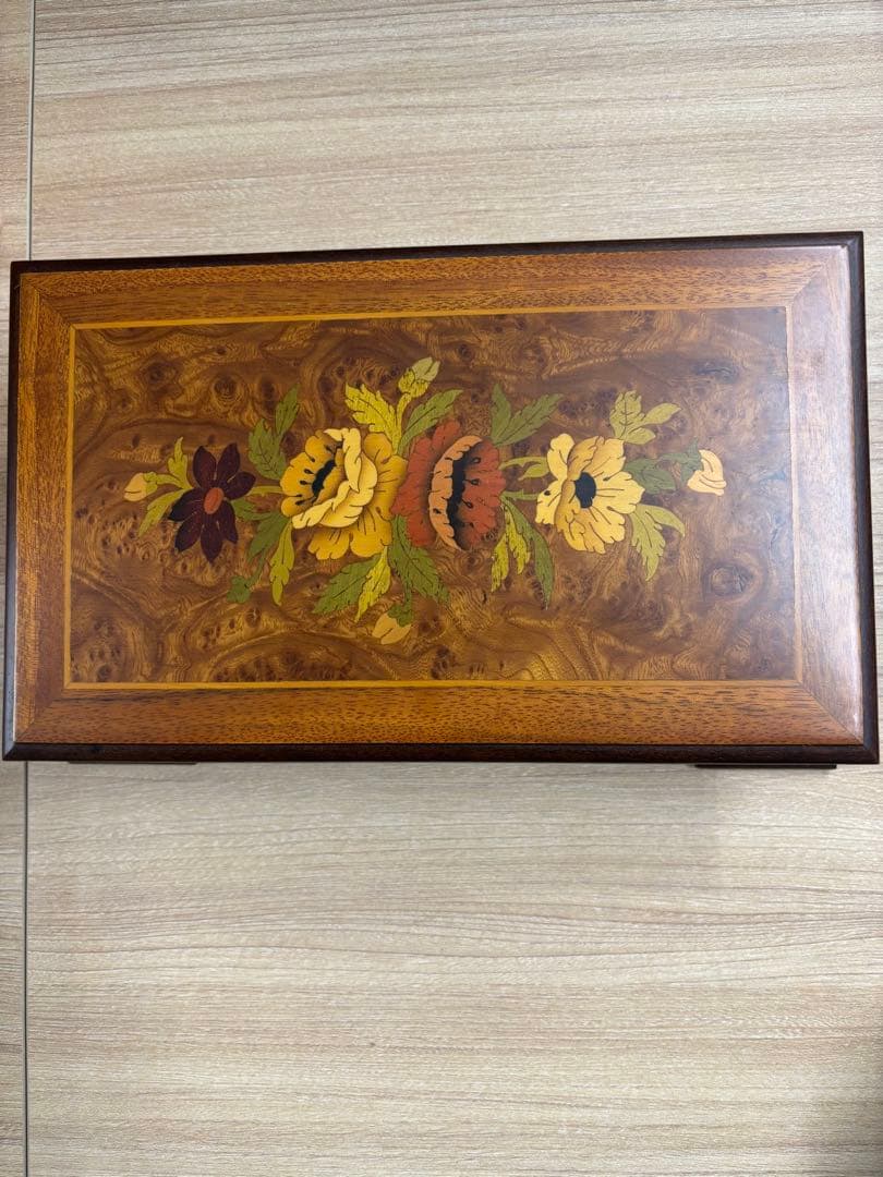 REUGE オルゴール 3曲72弁 モーツァルト