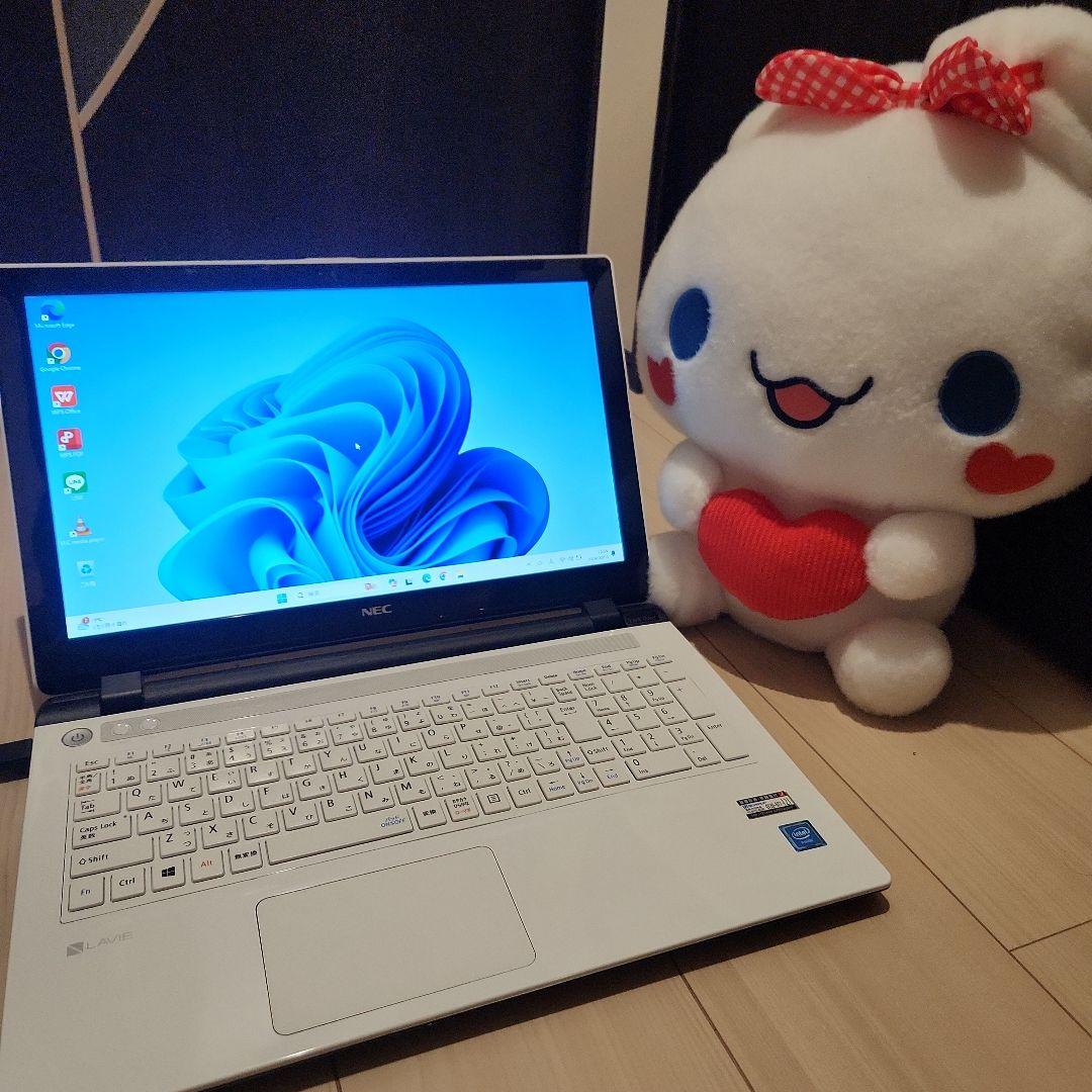 ⭐美品⭐　ノートパソコン　薄型　大画面　大容量　NEC　おしゃれなデザイン⭐