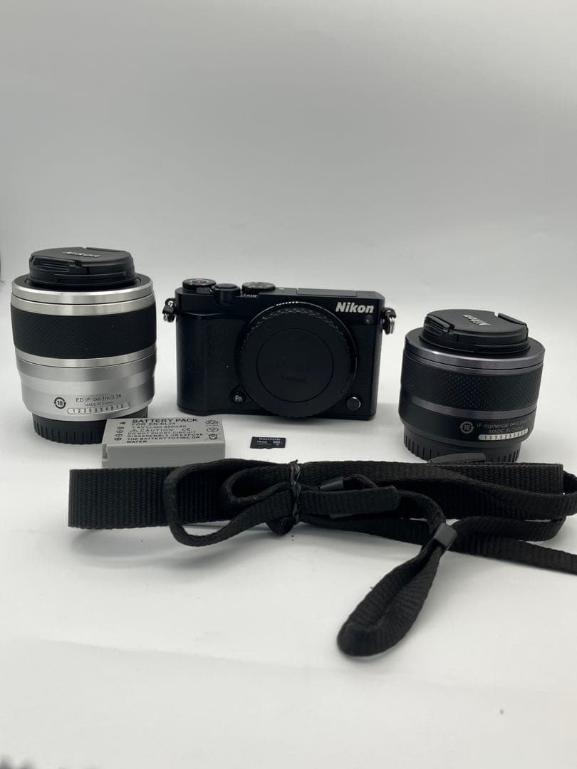 【返品保証・動作確認済】Nikon 1 J5（10-30mm・30-110mm）