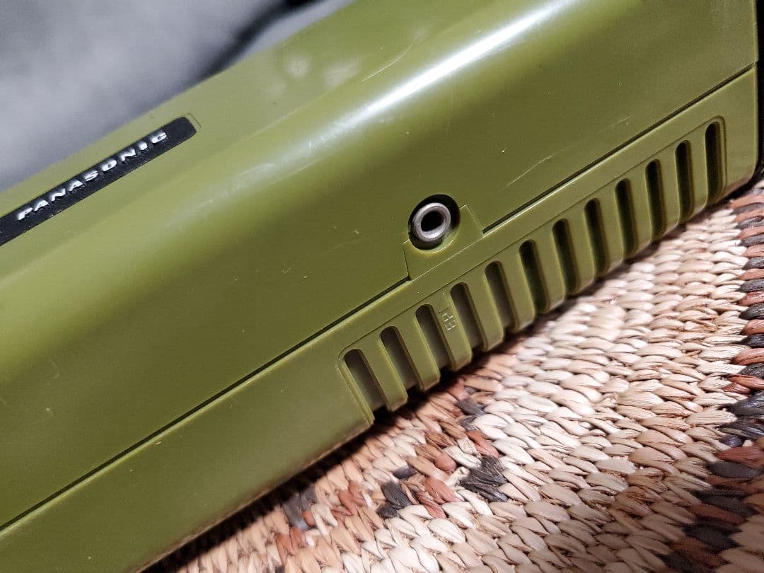 パナソニック ラジオ R-82