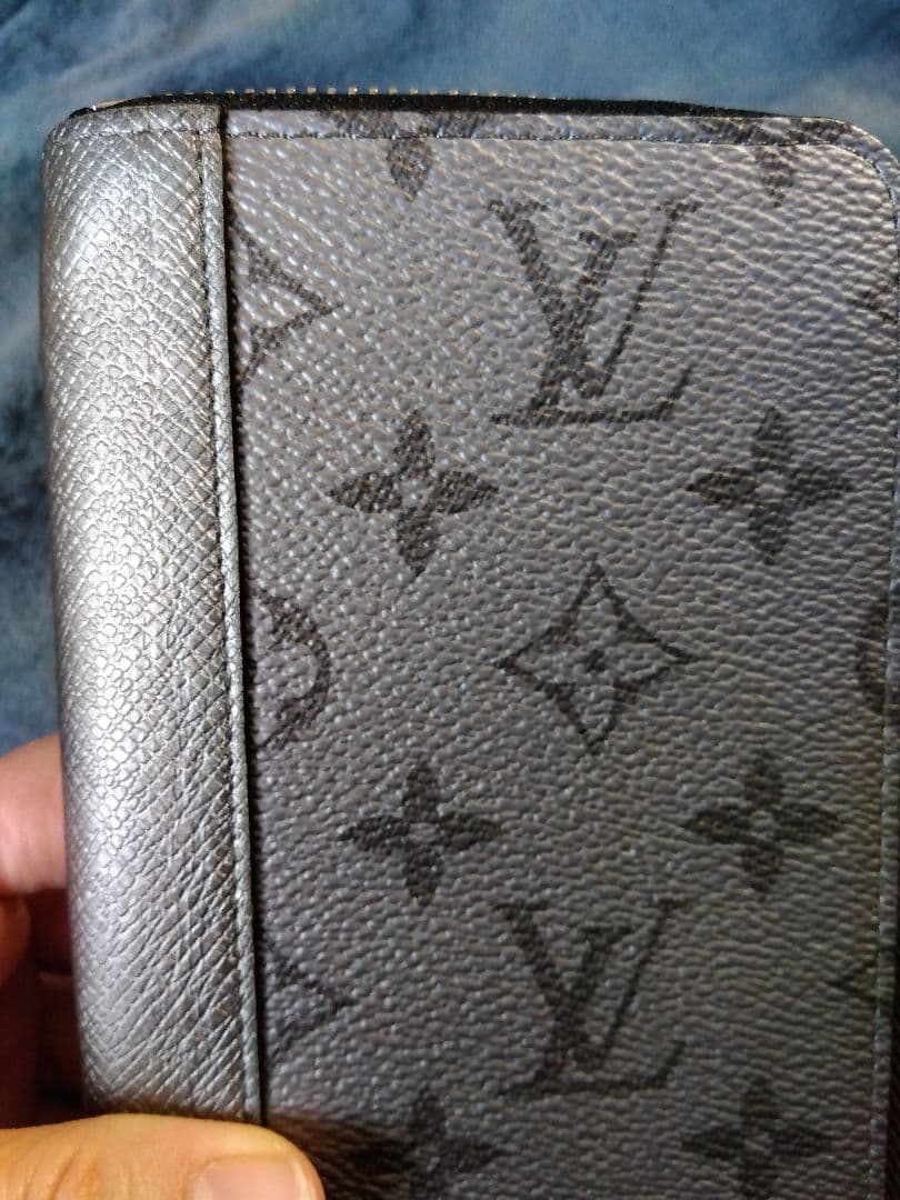 LOUIS VUITTON ジッピーウォレット　ヴェルティカル　タイガラマ