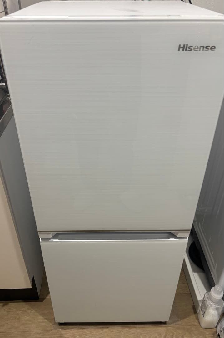 Hisense 2ドア冷蔵庫 ホワイト