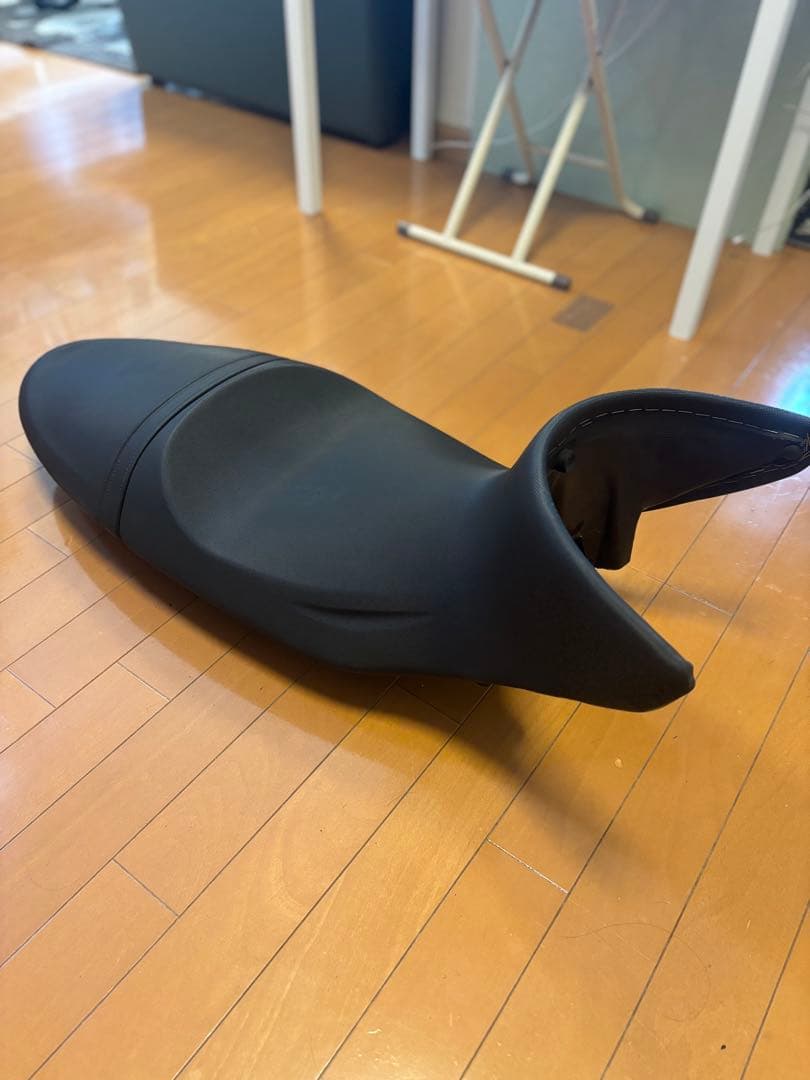 超レア R1200R純正オプションミディアムシート 07-14年空冷用