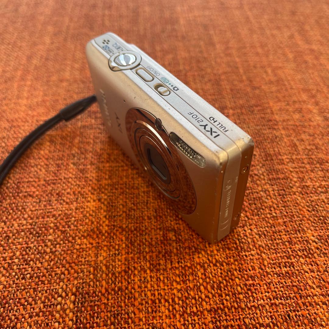 Canon IXY 210F デジタルカメラ シルバー 充電器無/動作未確認