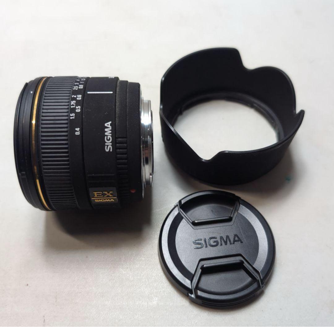 SIGMA　シグマ 30mm f/1.4 DC 単焦点　レンズ　一眼レフ