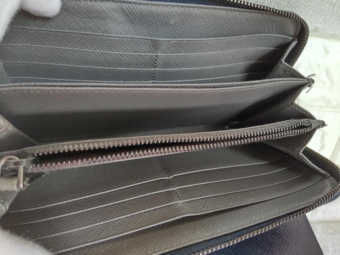 【美品】PRADA プラダ 長財布 ラウンドファスナー サフィアーノ バイカラー