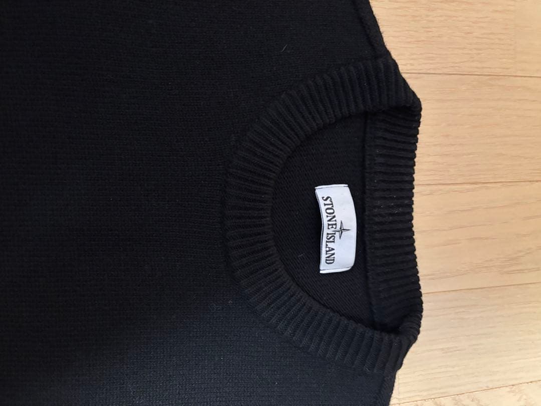 STONE  ブラック ニットセーター