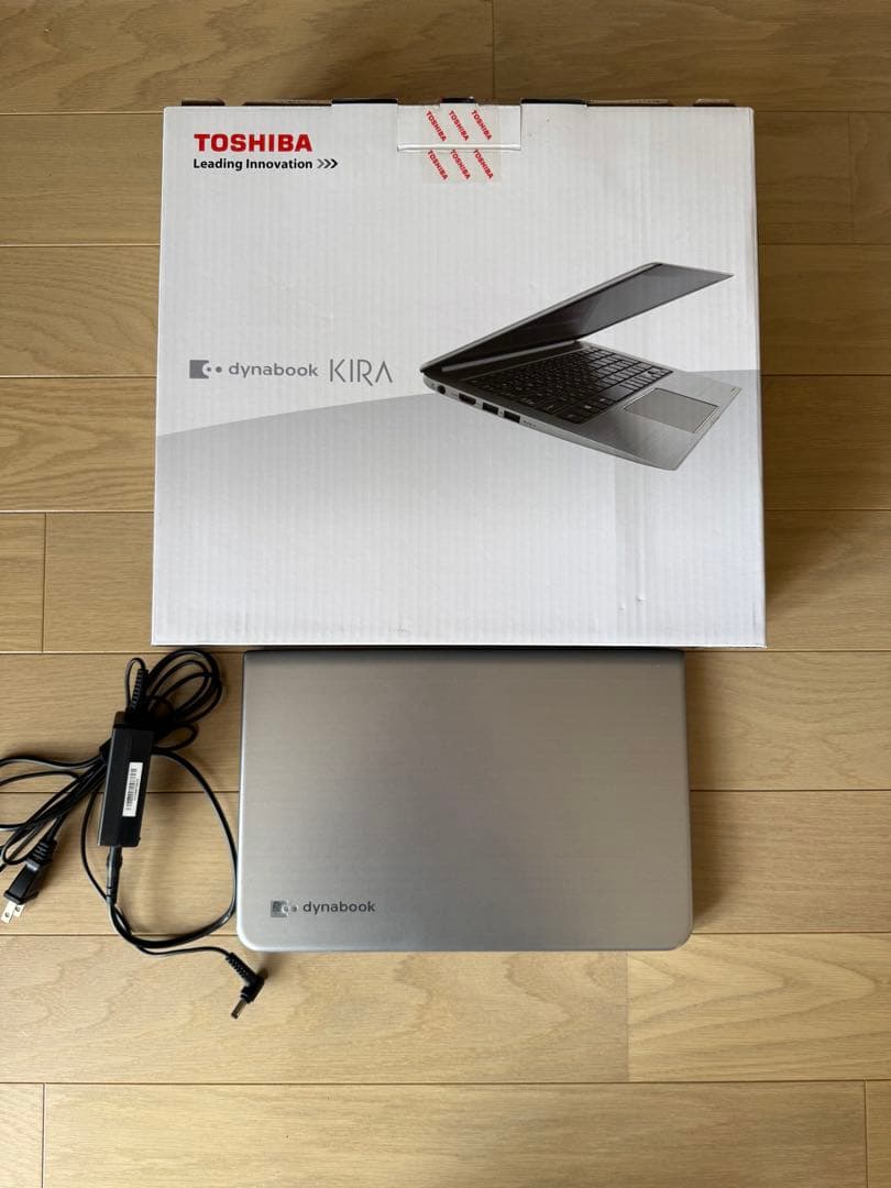 箱付TOSHIBA dynabook KIRA VB73RS