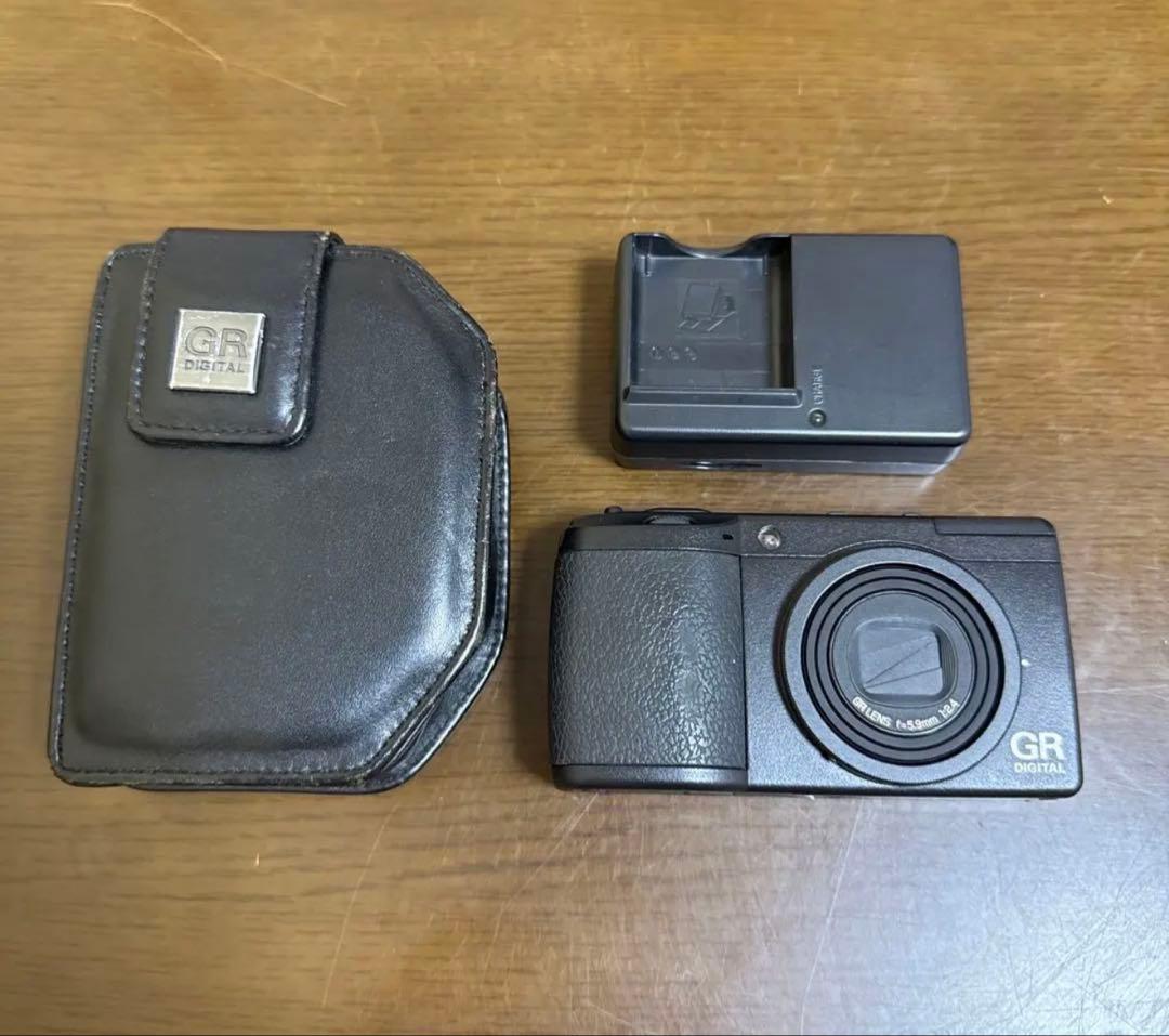 【mint】RICOH GR DIGITAL ii ケース付