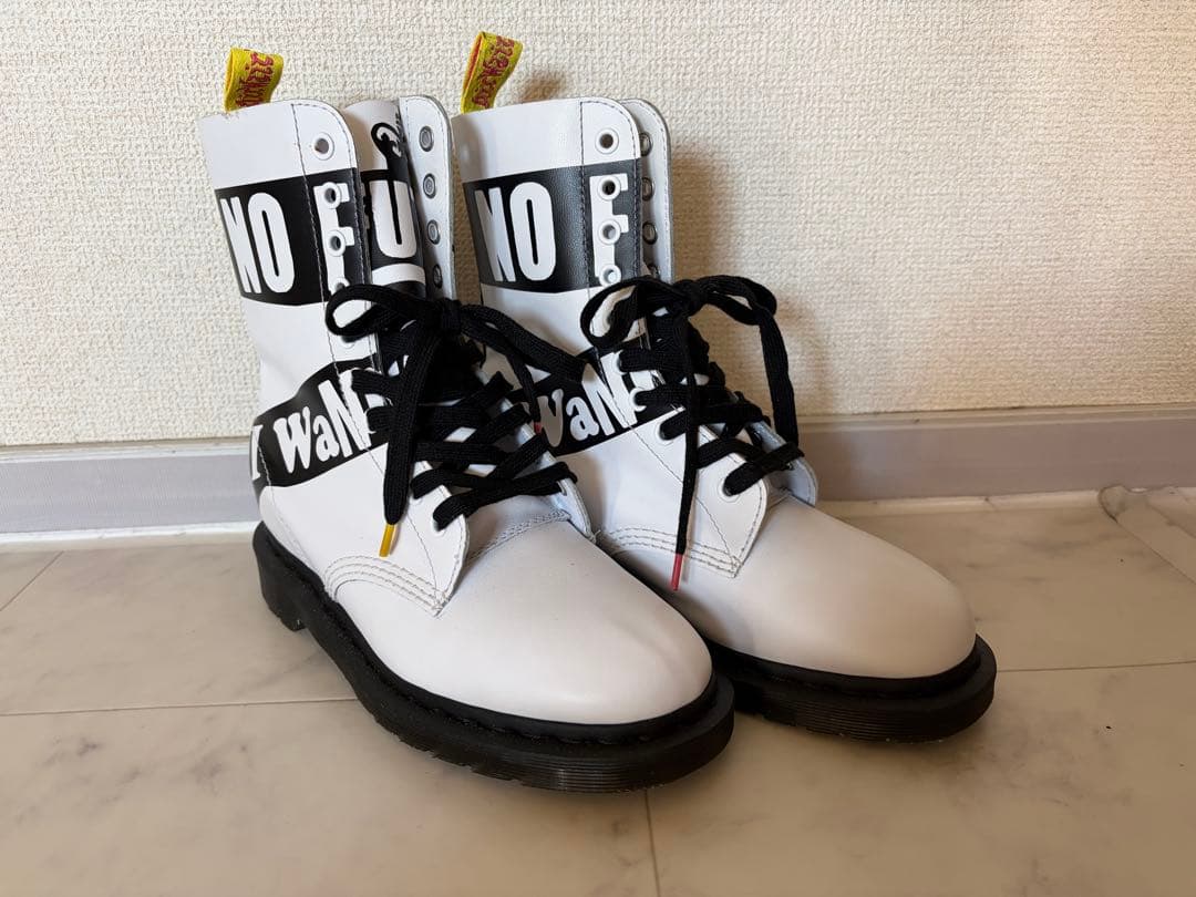 ドクターマーチン　sex pistolsコラボ