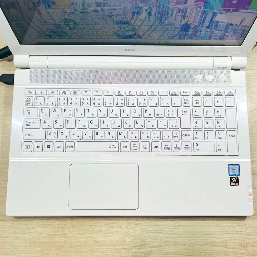 【高性能】8世代i7✨SSD256GB✨カメラ付✨DVD✨ノートパソコン