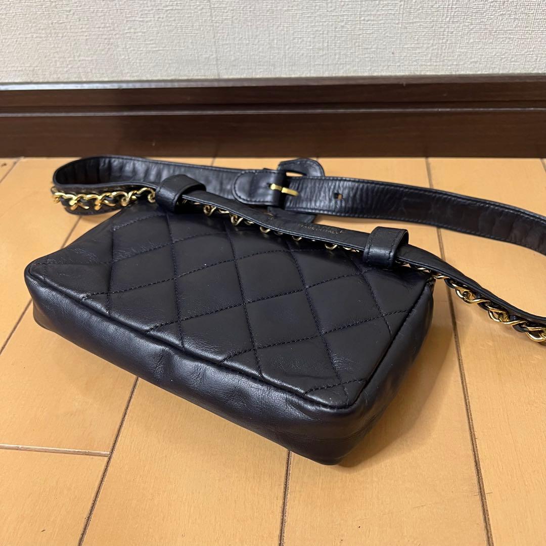 CHANEL シャネル ウエストポーチ マトラッセ ココマーク ターンロック