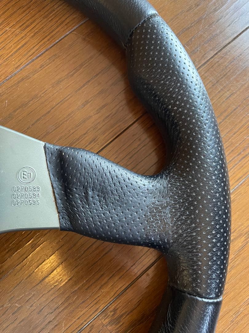 MOMO race 35π モモ レース イタリア製 ステアリング ハンドル