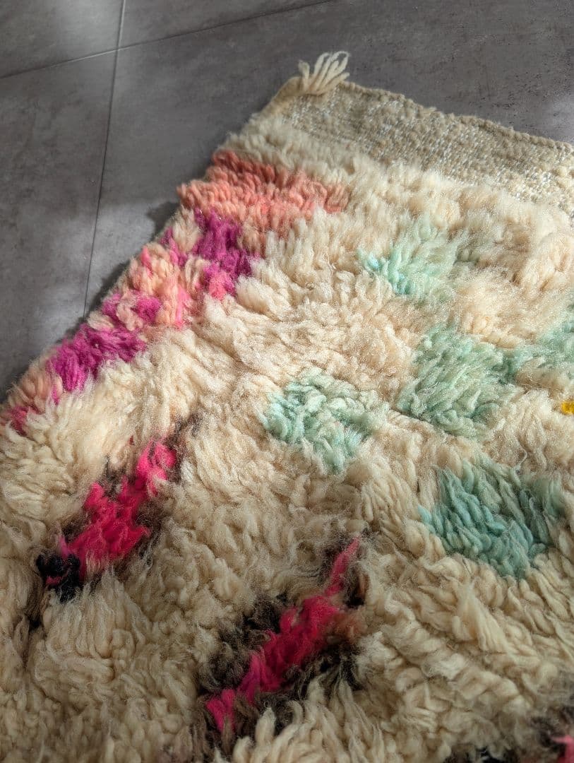 モロッコラグ　ヴィンテージラグ モロッカン　アイボリー　ベージュ