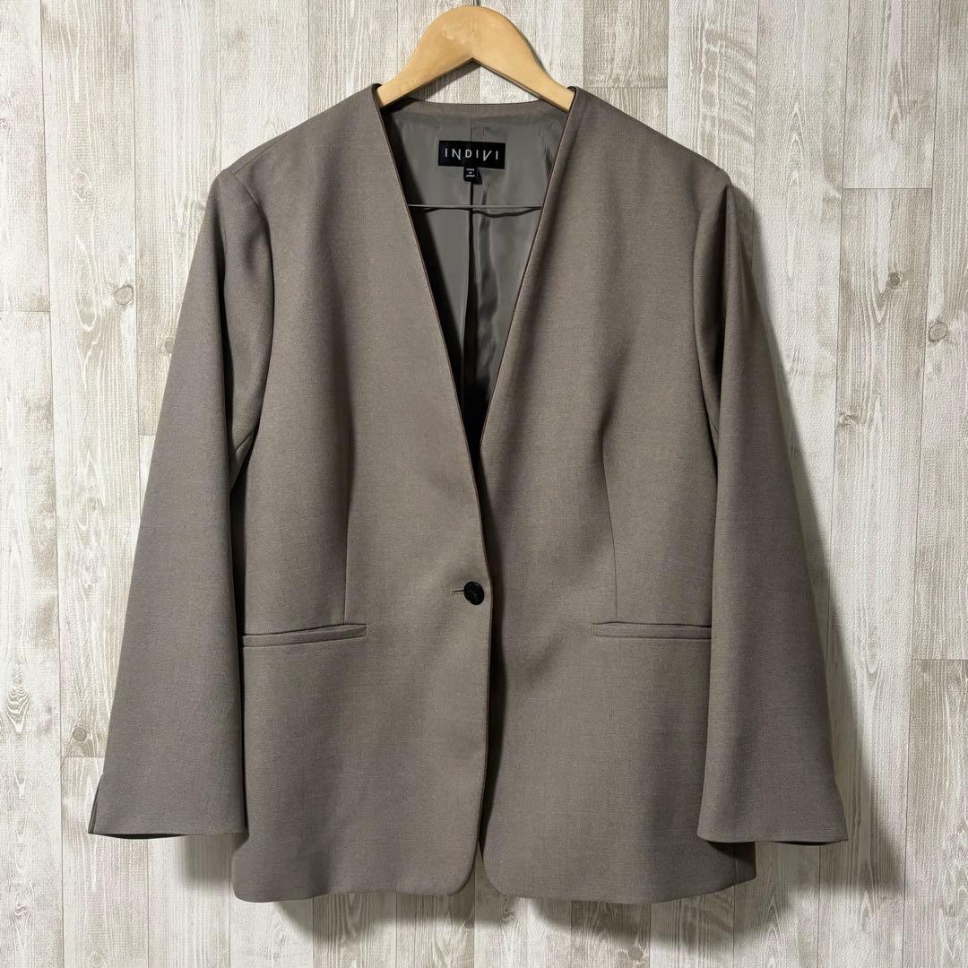 INDIVI 【洗える／UVケア／定番スーツ】ウール調ノーカラージャケット19