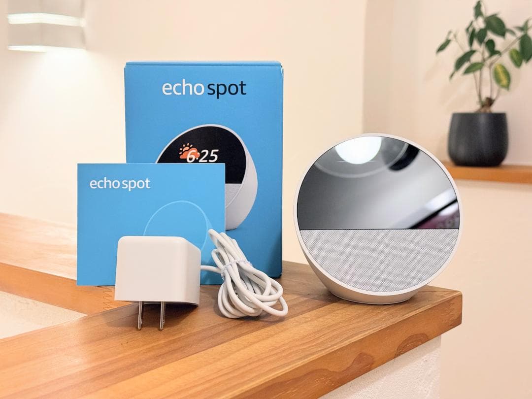 【新品同様】Echo Spot 白（グレーシャーホワイト）2024年発売