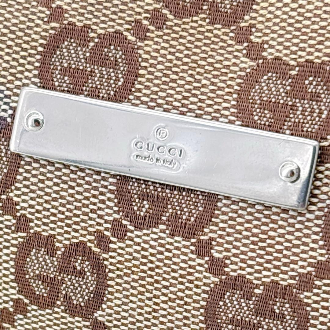GUCCI GGキャンバス メッセンジャーバッグ ブラウン