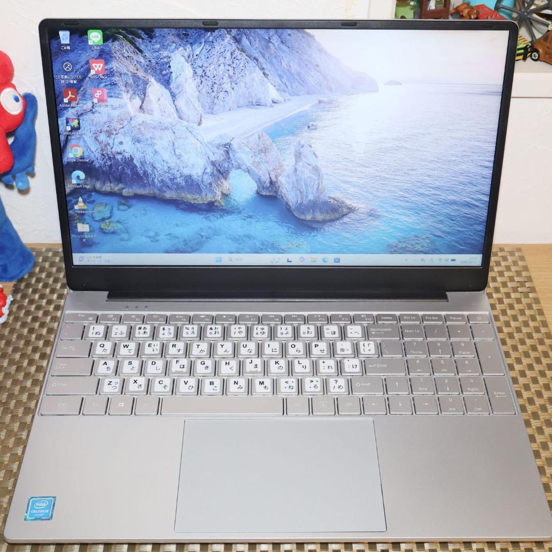 高年式2023モデル！Win11公式対応/メ8/SSD/FHD液晶/無線/カメラ