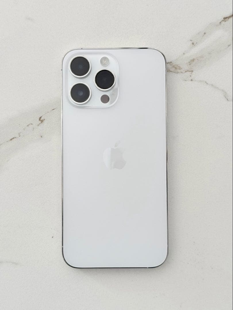 iPhone 14 Pro Max シルバー本体